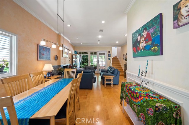 17034 Escalon Drive, Encino CA: https://media.crmls.org/medias/2c5b990a-32af-4fab-b0c1-ee23fc813b22.jpg