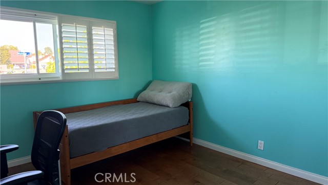 Detail Gallery Image 12 of 23 For 8422 Munster, Huntington Beach,  CA 92646 - 3 Beds | 2 Baths