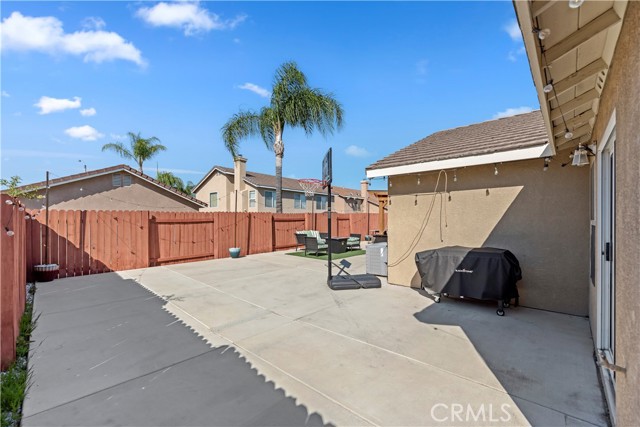 Detail Gallery Image 7 of 40 For 7235 Ayers Rock, Riverside,  CA 92508 - 3 Beds | 2 Baths