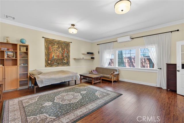 Detail Gallery Image 19 of 31 For 10353 Oro Vista, Sunland,  CA 91040 - 2 Beds | 2 Baths