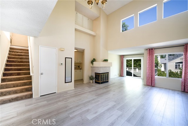 5 Elmbrook, Aliso Viejo CA: https://media.crmls.org/medias/2c5ed714-676a-4fdc-86c6-0201ed980bdf.jpg