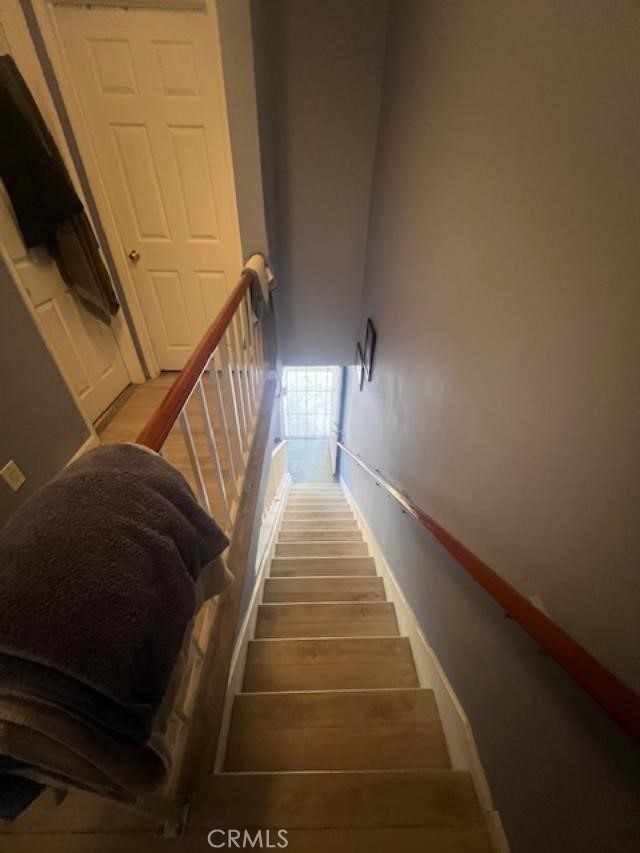 https://media.crmls.org/medias/2c5ffbd2-839b-4531-8fc5-6ef6224a1b84.jpg?preset=X-Large