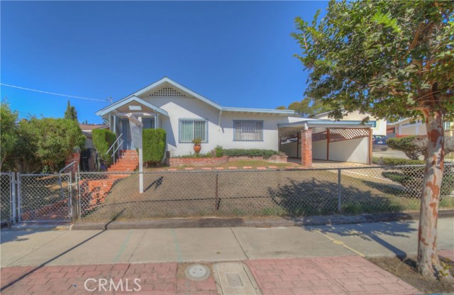 Detail Gallery Image 3 of 57 For 4202 Los Pinos Ave, San Diego,  CA 92113 - 3 Beds | 2 Baths