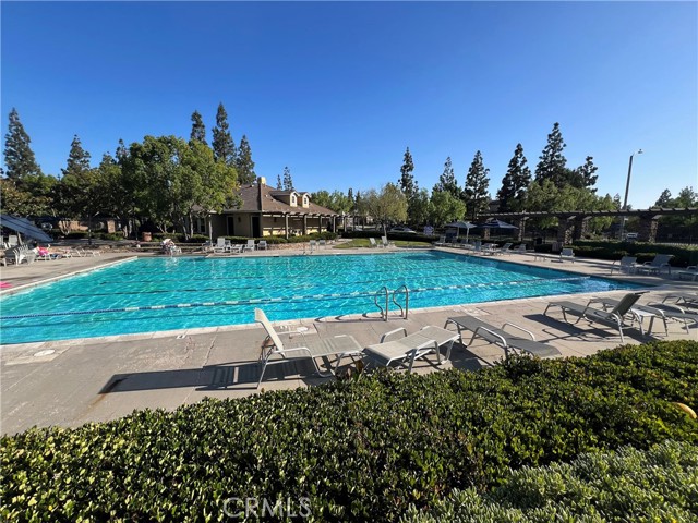 2937 Arboridge Court, Fullerton CA: https://media.crmls.org/medias/2c612410-0c94-4937-ab66-86449dcfbf03.jpg