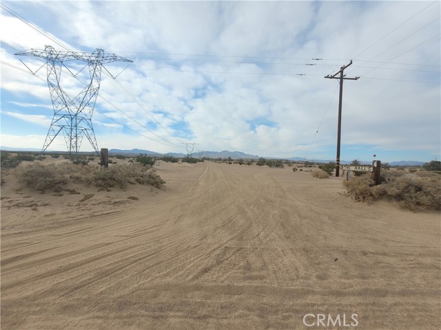 Detail Gallery Image 9 of 14 For 0 Camelot Rd, Yermo,  CA 92398 - – Beds | – Baths