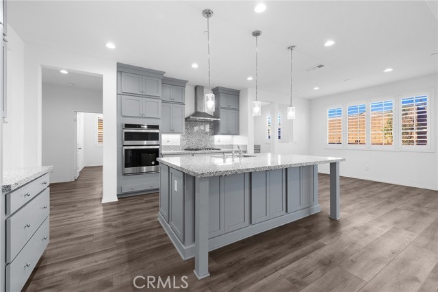 Detail Gallery Image 21 of 73 For 12906 Shorthorn, Corona,  CA 92880 - 6 Beds | 5 Baths