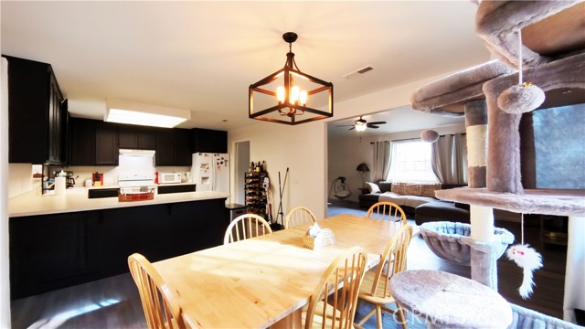 Detail Gallery Image 13 of 38 For 1222 Sixth, Lakeport,  CA 95453 - 3 Beds | 2 Baths