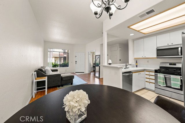 Detail Gallery Image 9 of 28 For 147 Sandpiper, Aliso Viejo,  CA 92656 - 2 Beds | 2 Baths