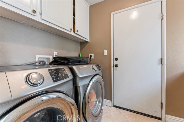 Image 22 of 38 For 8489 Syracuse Street