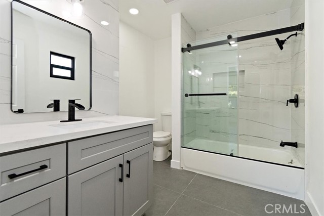 Detail Gallery Image 21 of 23 For 8108 Lurline Ave, Winnetka,  CA 91306 - 3 Beds | 2 Baths