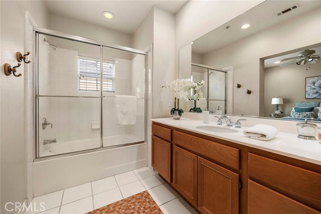 Detail Gallery Image 17 of 32 For 3411 S Main St #K,  Santa Ana,  CA 92707 - 2 Beds | 2/1 Baths
