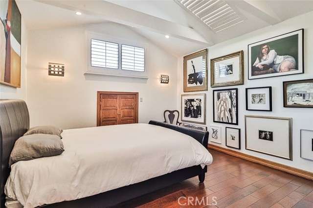 Detail Gallery Image 52 of 74 For 17141 Superior St, Northridge,  CA 91325 - 6 Beds | 4 Baths