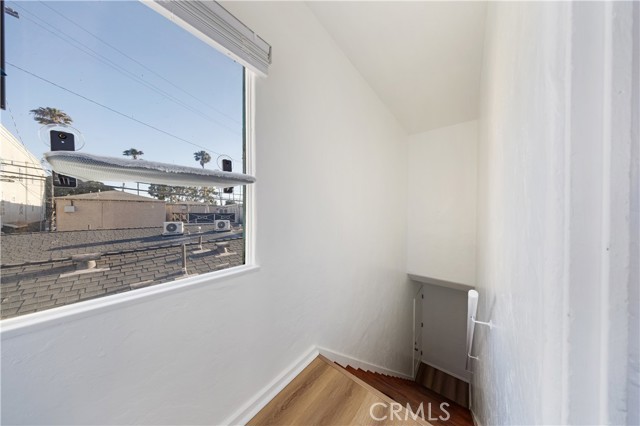 Detail Gallery Image 10 of 20 For 28 Argonne Ave, Long Beach,  CA 90803 - – Beds | – Baths