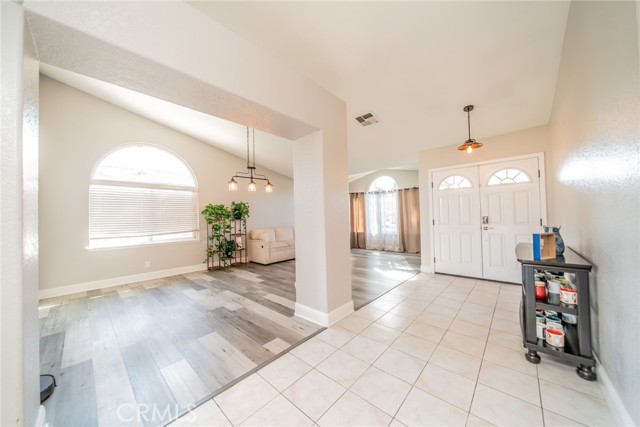 Detail Gallery Image 10 of 53 For 6744 Mission Grove, Riverside,  CA 92506 - 4 Beds | 2 Baths