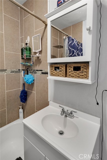 1554 N Sierra Way, San Bernardino CA: https://media.crmls.org/medias/2c668904-14a3-45e0-9c8c-c6723c080cee.jpg