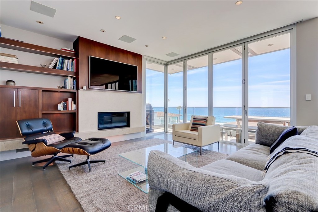 3208 Ocean Drive