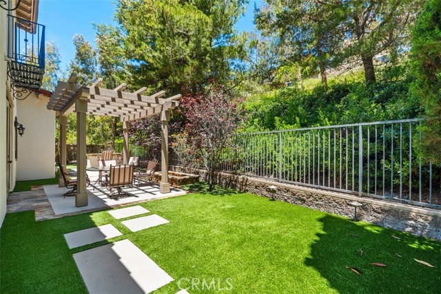 34 Tall Hedge, Irvine CA: https://media.crmls.org/medias/2c681d5e-9923-418e-b6fb-5a6d919d6de2.jpg