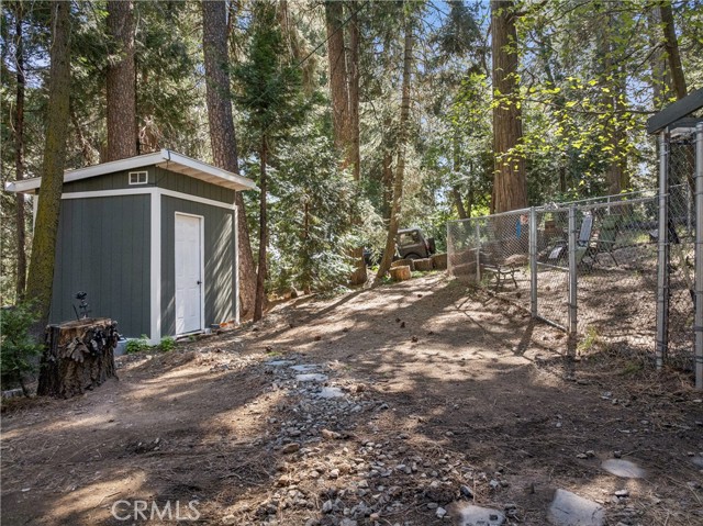 Detail Gallery Image 40 of 43 For 355 Hartman Cir, Cedarpines Park,  CA 92322 - 3 Beds | 3 Baths