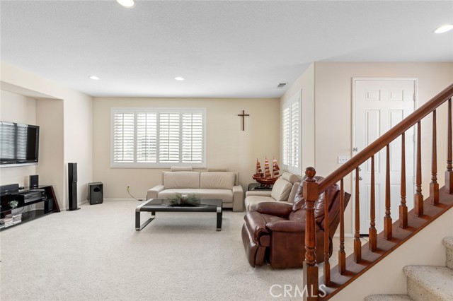 Detail Gallery Image 25 of 61 For 332 Sagehen Ct, Corona,  CA 92878 - 4 Beds | 2/1 Baths