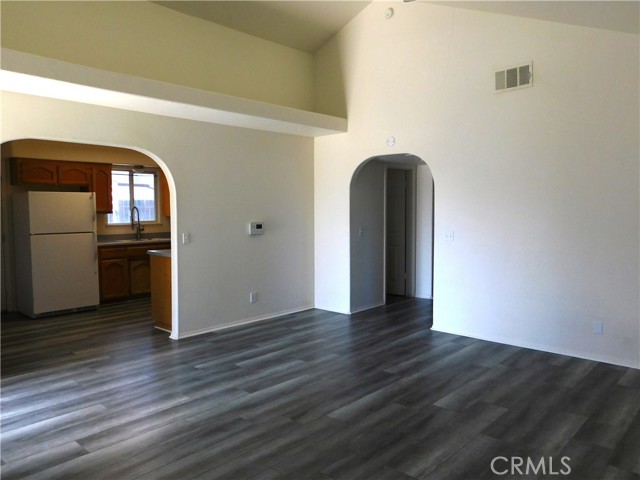 Detail Gallery Image 9 of 18 For 20321 88th, California City,  CA 93505 - 3 Beds | 2 Baths