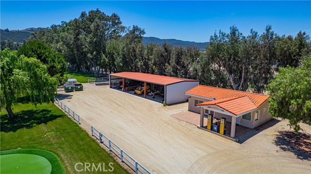 Detail Gallery Image 26 of 75 For 26465 Douglas Ave, Murrieta,  CA 92562 - 6 Beds | 8/5 Baths