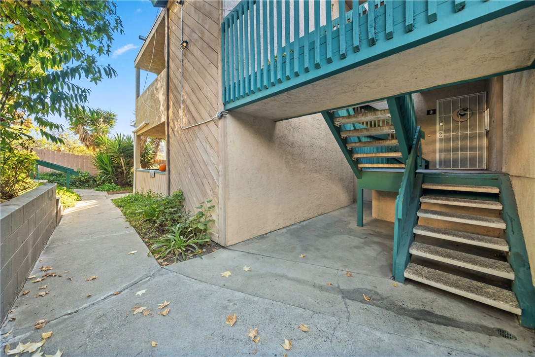 Detail Gallery Image 4 of 20 For 3435 Capalina Rd #10,  San Marcos,  CA 92069 - 2 Beds | 1 Baths