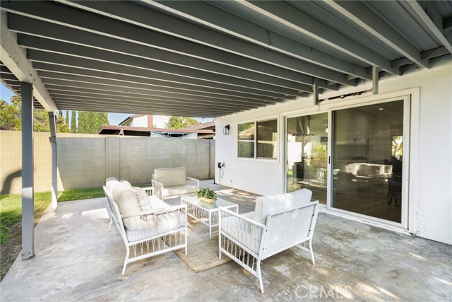 11143 Gonsalves Place, Cerritos CA: https://media.crmls.org/medias/2c6d301d-ee12-4b90-88ef-c8b60fb620dc.jpg