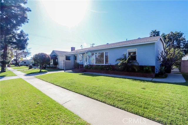 5322 Parkcrest Street, Long Beach, California 90808, 4 Bedrooms Bedrooms, ,1 BathroomBathrooms,Single Family Residence,For Sale,Parkcrest,PW24046485