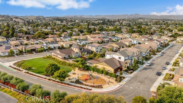 235 Haven Court, Arroyo Grande CA: https://media.crmls.org/medias/2c6db1d0-ed28-4fec-bb88-12ef4b00928a.jpg