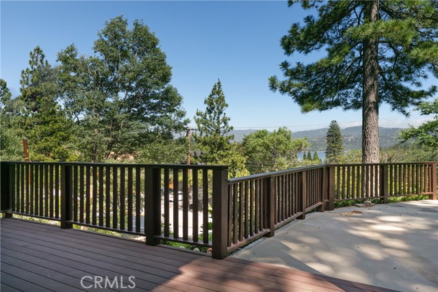 Detail Gallery Image 25 of 49 For 27554 North Bay Rd, Lake Arrowhead,  CA 92352 - 4 Beds | 2/2 Baths