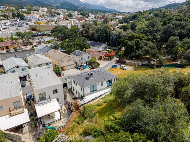 7416 Valaho Lane, Tujunga CA: https://media.crmls.org/medias/2c7001fc-14d3-4d18-8735-63a68b9a4534.jpg