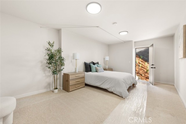 Detail Gallery Image 37 of 75 For 7426 Mulholland Dr, Los Angeles,  CA 90046 - 2 Beds | 2 Baths