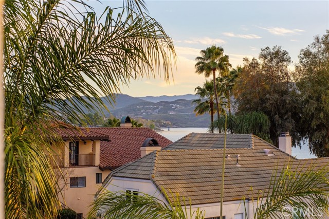 Detail Gallery Image 28 of 72 For 22391 San Joaquin, Canyon Lake,  CA 92587 - 4 Beds | 2/1 Baths