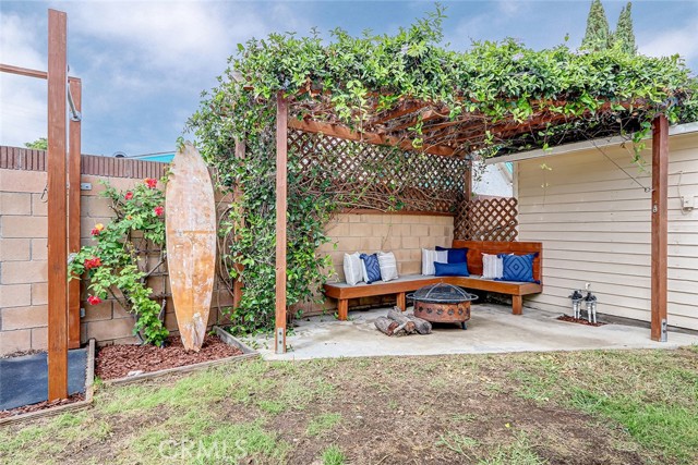 Detail Gallery Image 31 of 39 For 221 S Guadalupe, Redondo Beach,  CA 90277 - 3 Beds | 1 Baths