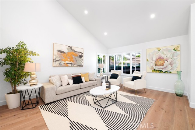 27591 Cenajo, Mission Viejo CA: https://media.crmls.org/medias/2c71978f-2881-4d2b-a80f-80905c60b3d2.jpg