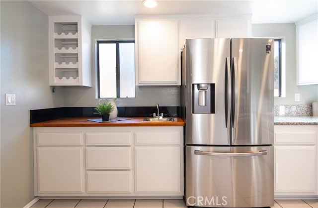 18202 Kingsdale Avenue, Redondo Beach, California 90278, 2 Bedrooms Bedrooms, ,1 BathroomBathrooms,Residential,Sold,Kingsdale,WS22015615