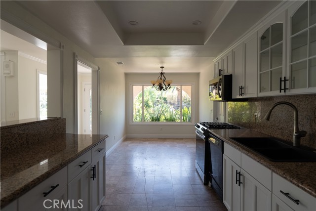 Detail Gallery Image 34 of 37 For 490 S Old Ranch Rd, Anaheim Hills,  CA 92808 - 5 Beds | 3 Baths
