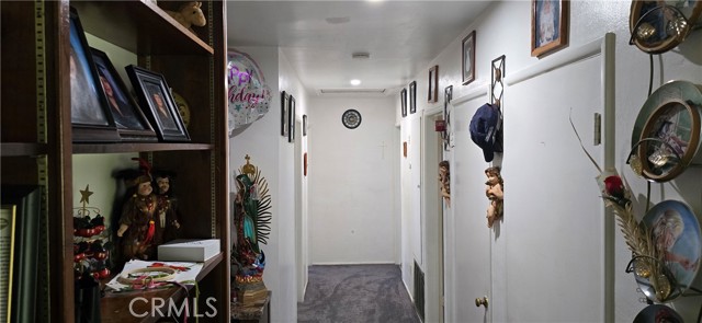 6718 Del Rosa Avenue, San Bernardino CA: https://media.crmls.org/medias/2c72f15d-09f7-41ea-ad1b-0667a19290b7.jpg