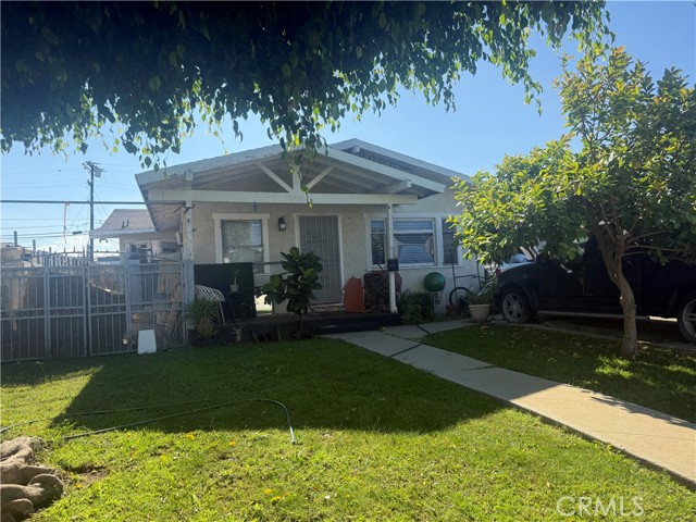 18119 S Denker Avenue, Gardena CA: https://media.crmls.org/medias/2c730fcf-2bfe-4d57-b4fb-2452af9f6861.jpg