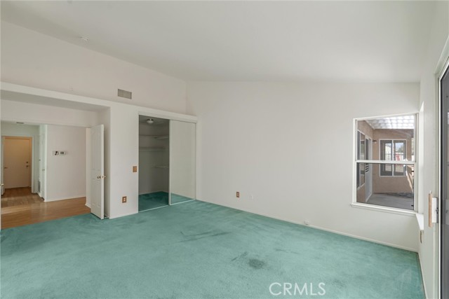 29608 Bright Spot Road, Highland CA: https://media.crmls.org/medias/2c73e900-2baa-42b6-bde2-5ba94d888f09.jpg