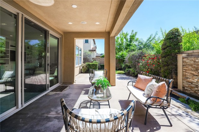 12 Gardenia, Lake Forest CA: https://media.crmls.org/medias/2c746d3c-0f68-47b0-95c1-58898a7f8177.jpg