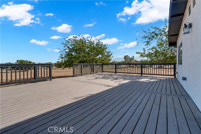 Detail Gallery Image 42 of 51 For 9888 Trinity, Oak Hills,  CA 92344 - 6 Beds | 2 Baths