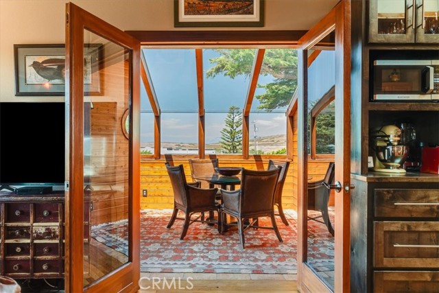 Detail Gallery Image 32 of 59 For 2591 Windsor Bld, Cambria,  CA 93428 - 2 Beds | 1/1 Baths