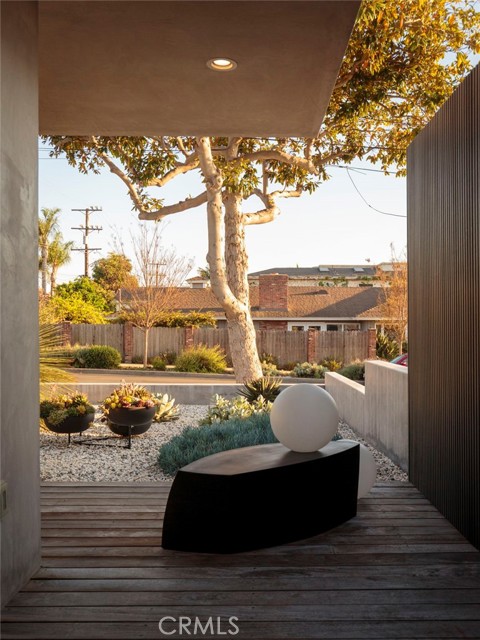 Detail Gallery Image 5 of 50 For 5473 E 4th, Long Beach,  CA 90814 - 3 Beds | 2/1 Baths