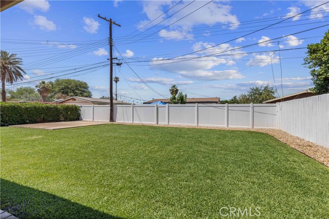 83092 Dillon Avenue, Indio CA: https://media.crmls.org/medias/2c759431-43e4-4f23-8880-49eb4d2f3f7e.jpg