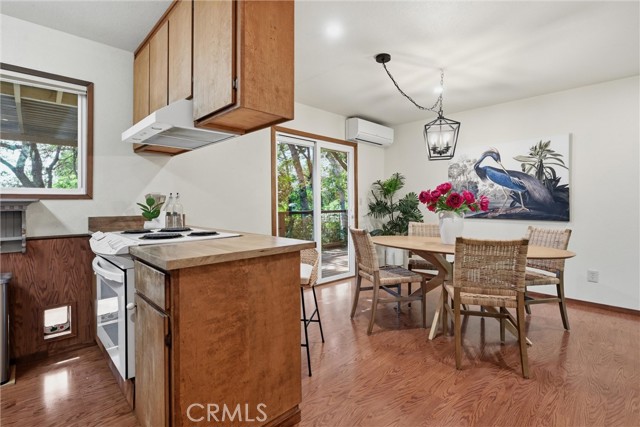 Detail Gallery Image 10 of 43 For 19879 Donkey Hill, Hidden Valley Lake,  CA 95467 - 3 Beds | 2 Baths