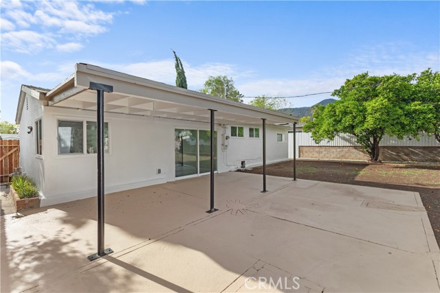 4925 N Stoddard, San Bernardino CA: https://media.crmls.org/medias/2c7682ea-c7c7-4a77-83b6-f3e9395b5528.jpg