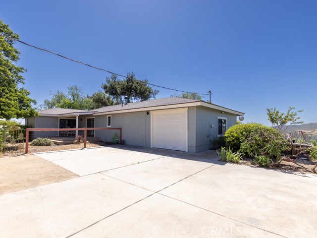 7491 Kingsbury Road, Templeton CA: https://media.crmls.org/medias/2c7768cc-02fa-48b2-afe8-9ffb74b65982.jpg