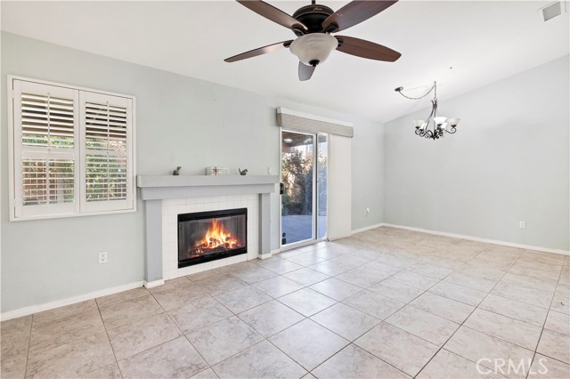 Detail Gallery Image 15 of 38 For 15615 Las Posas Dr, Moreno Valley,  CA 92551 - 3 Beds | 2 Baths