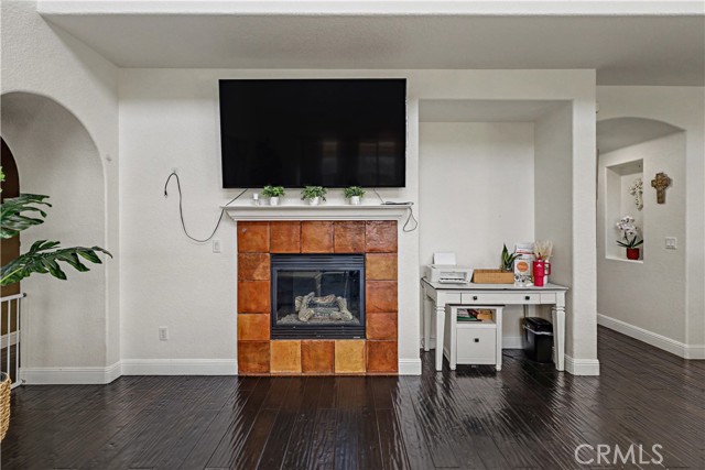 Detail Gallery Image 13 of 54 For 2001 Sola Ct, Atwater,  CA 95301 - 5 Beds | 3/1 Baths